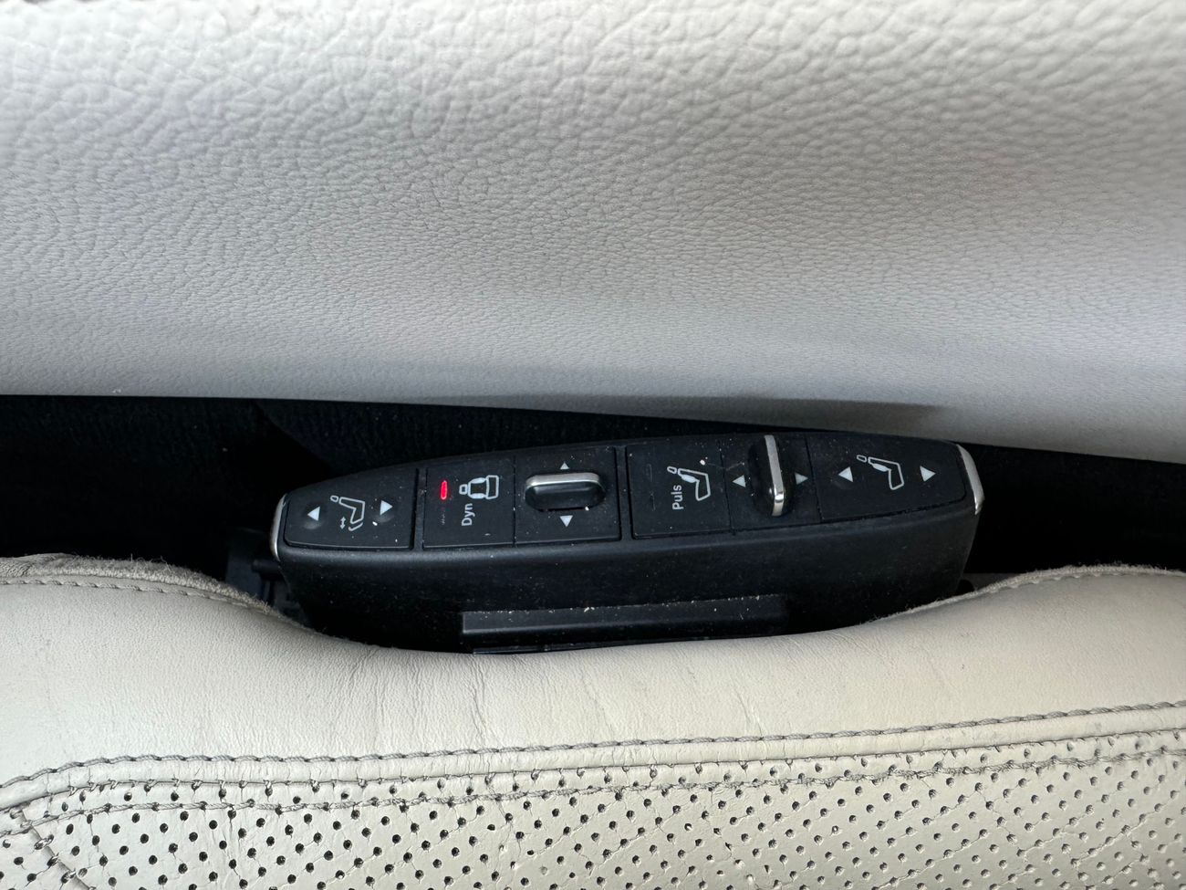 Mercedes-Benz CLS 500 Shooting Brake 4.7L V8