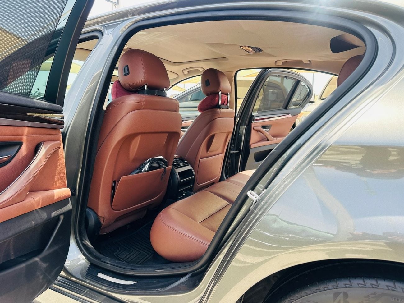 بي أم دبليو 528i