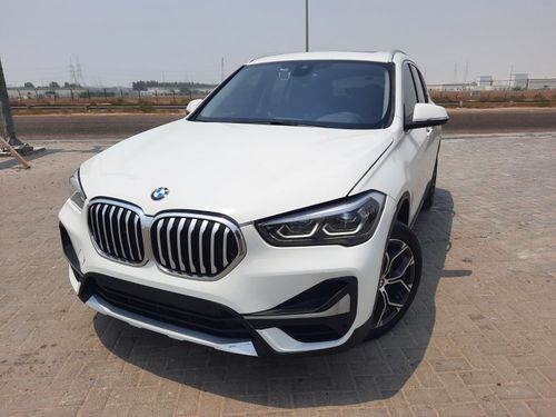 BMW X1 BMW X1 2022 FULL OPTION  low km