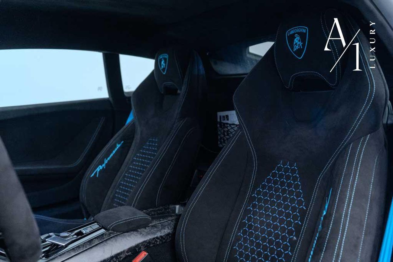 Lamborghini Huracan Performante 5.2L 2018 Lamborghini Huracan Performante, Warranty, Service History, Low Kms, GCC