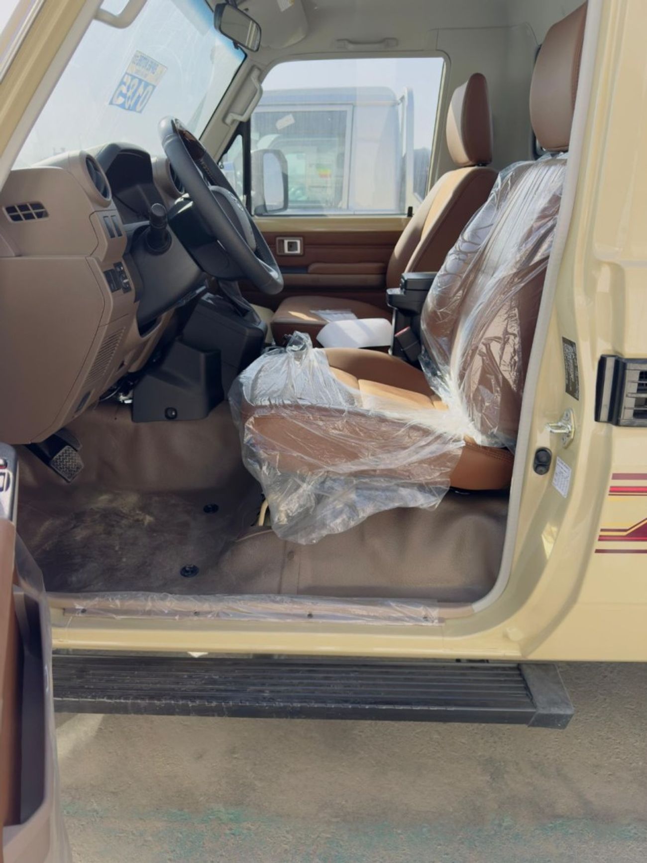 تويوتا لاند كروزر بيك آب 2024 Land Cruiser LC79 2.8L Diesel AT SC Full option