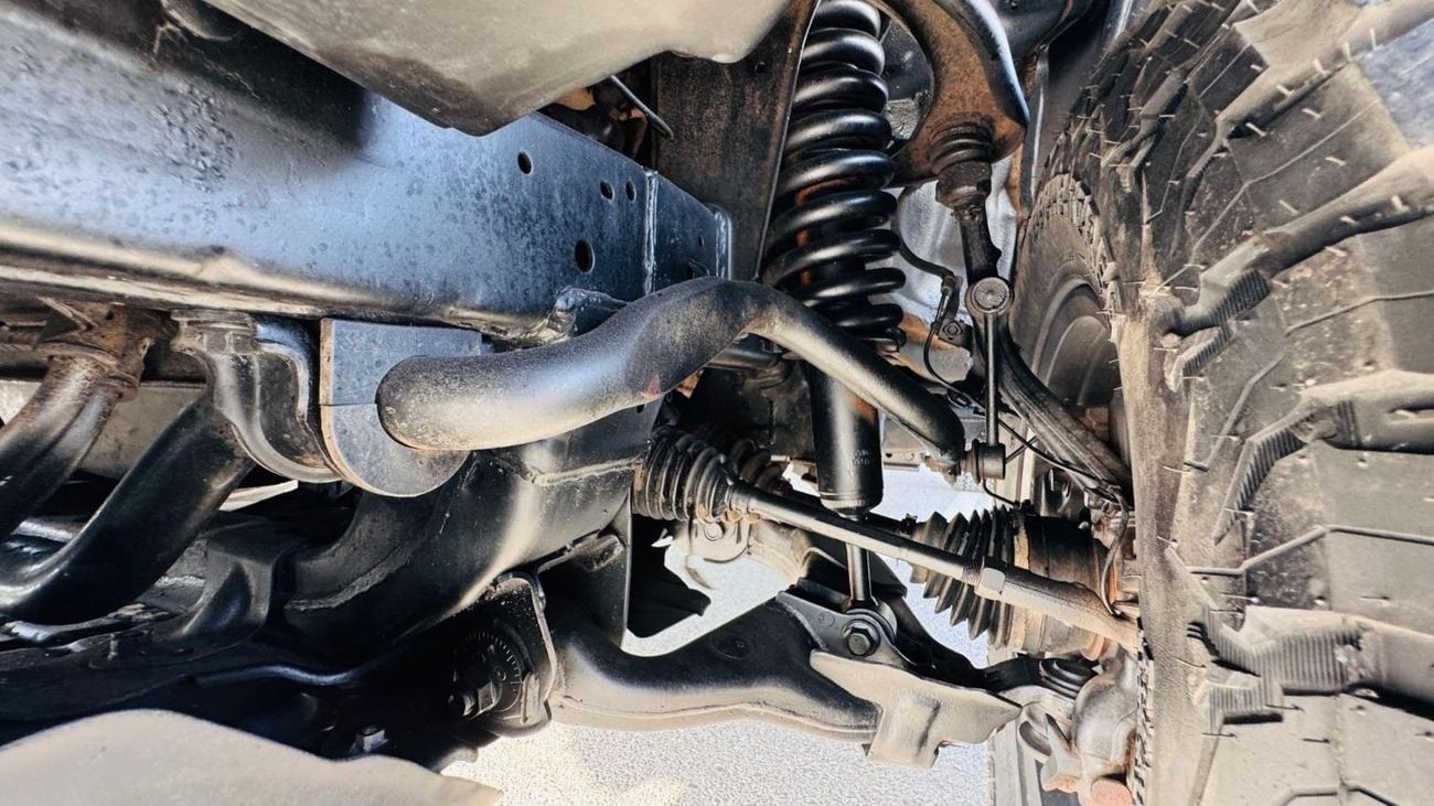 Toyota Hilux OFF ROAD MODIFIED | ROOF RACK SIDE AWINGIN CAMPING TENT | RHD | 2017 | 2.8L DIESEL ENGINE | MANUAL T