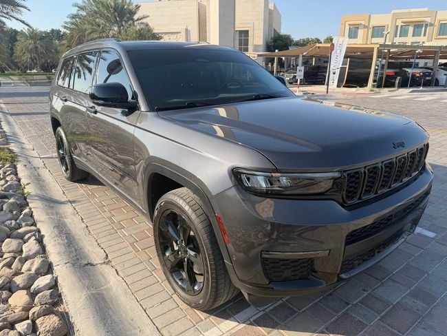 Used 2022 Jeep Grand Cherokee LIMITED PLUS for sale in UAE | Verified Second Hand Jeep Grand Cherokee LIMITED PLUS Price