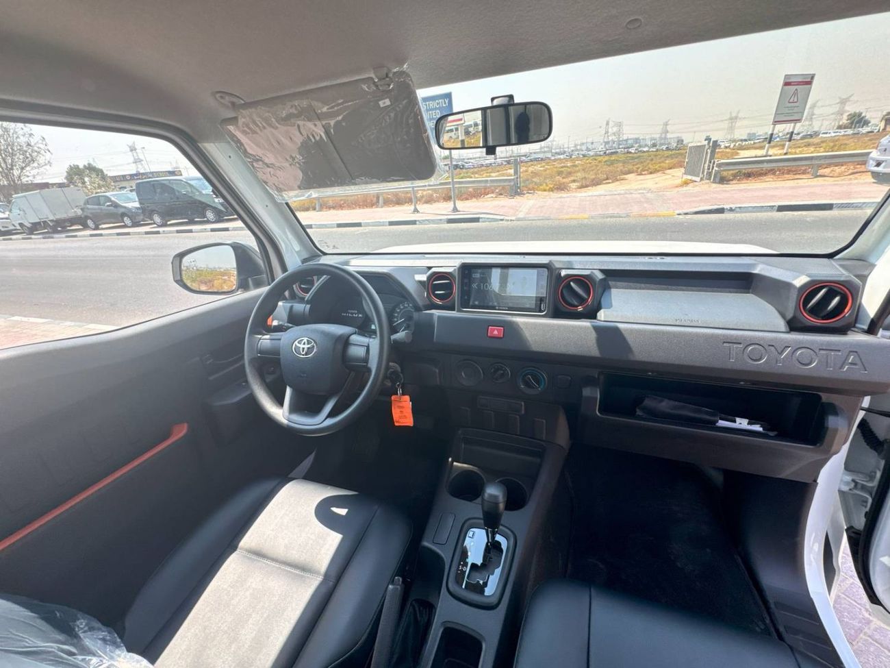 Toyota Tamaraw 2025 TOYOTA HILUX TAMARA S/CAB P/UP 4X2 2.4L DIESEL AT DROPSIDE BRAND NEW 0KM