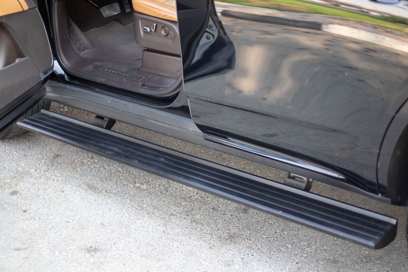 Cadillac Escalade Sport Platinum 6.2L AWD