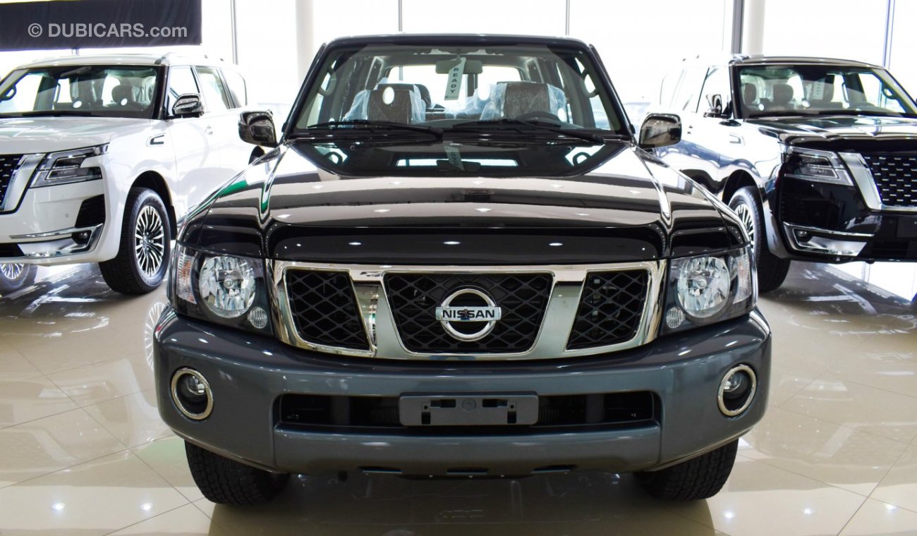 Nissan Patrol Super Safari 4.8 L V6