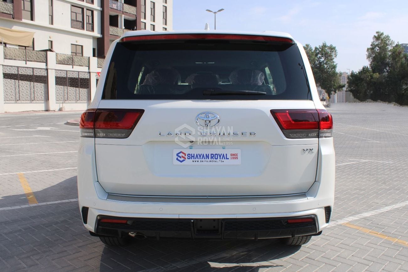 تويوتا لاند كروزر LHD LC300 4.0L PETROL V6 VX FULL OPTION WITH RADAR | SOFT DOOR CLOSING AT 7-SEATS 2026MY