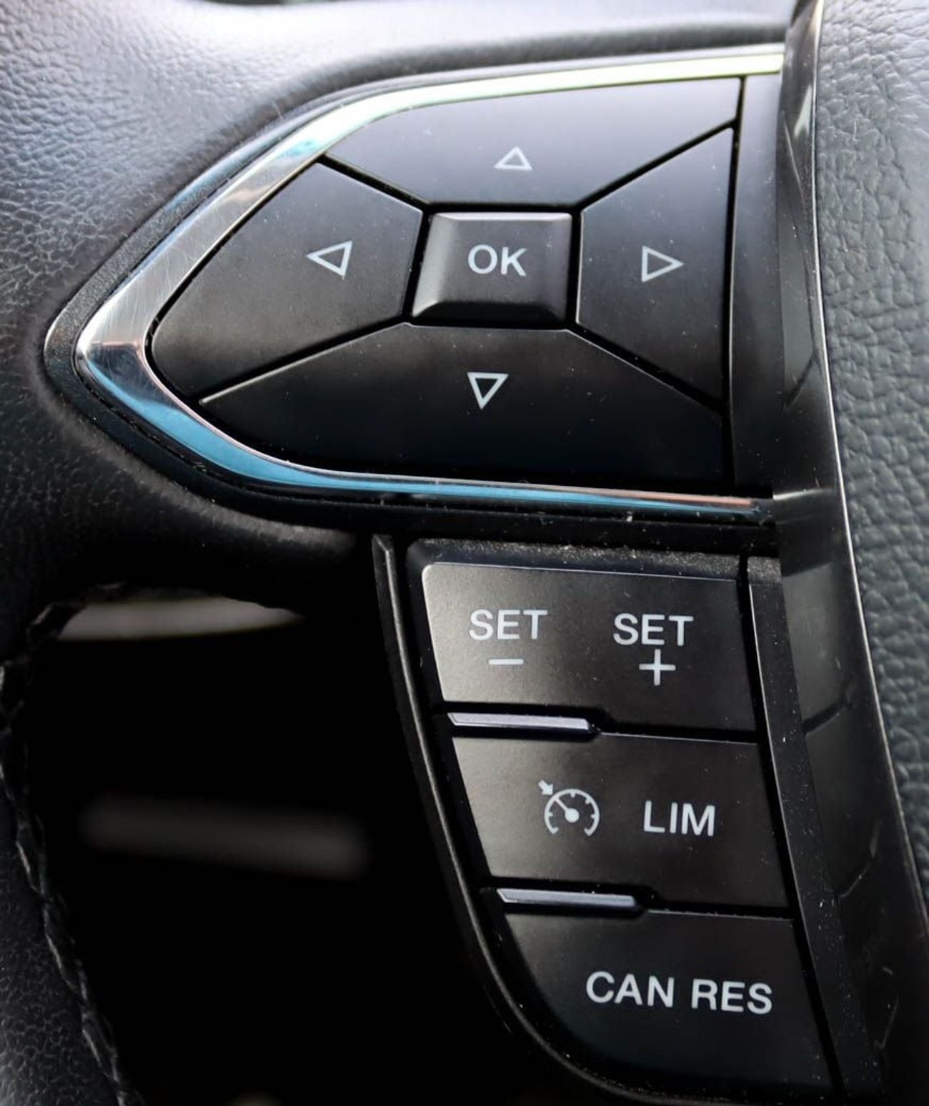 Ford Taurus Ford Taurus  2020 GCC , accident-free, in excellent condition, 1260 P.M