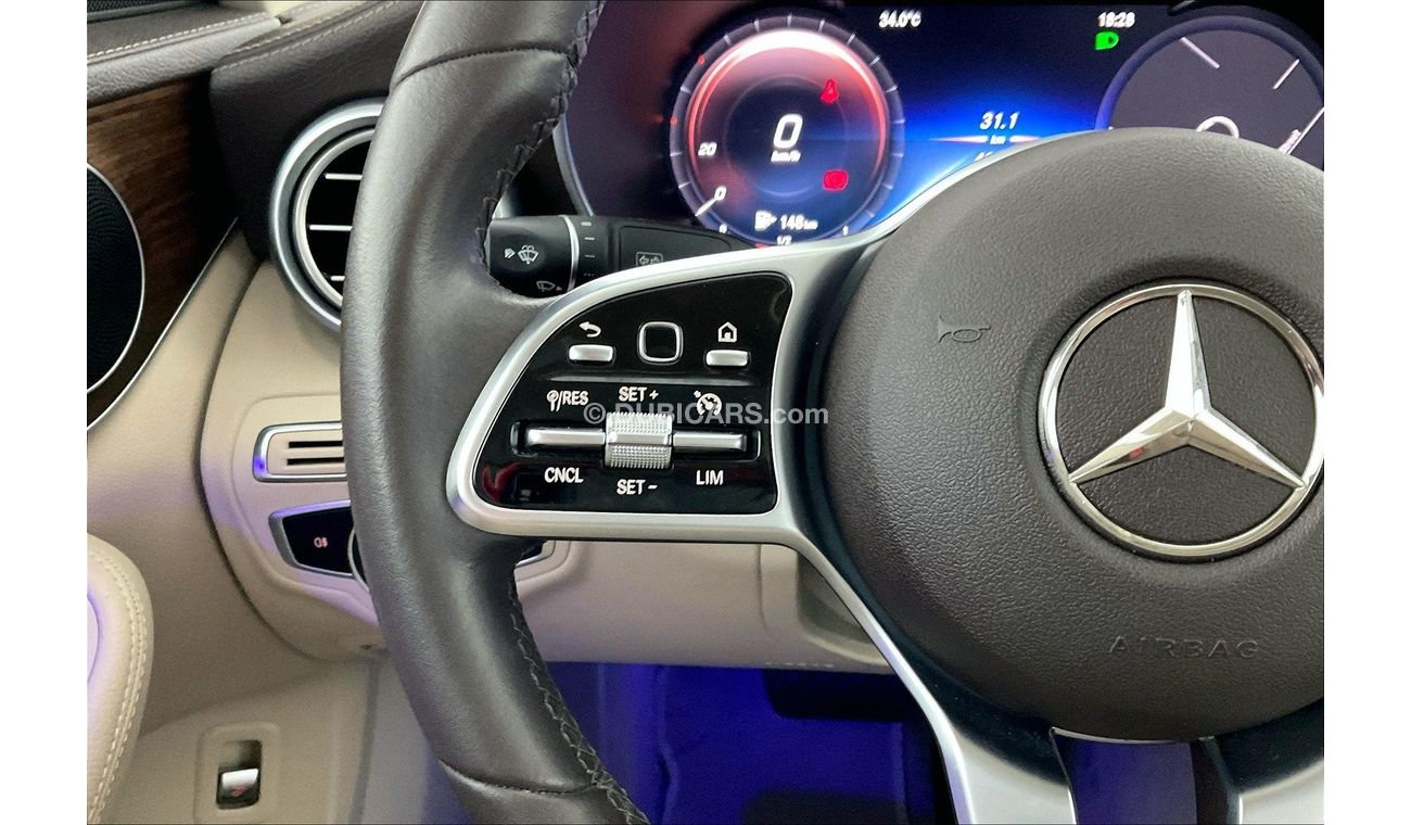 Mercedes-Benz C 200 Premium + (AMG Line)