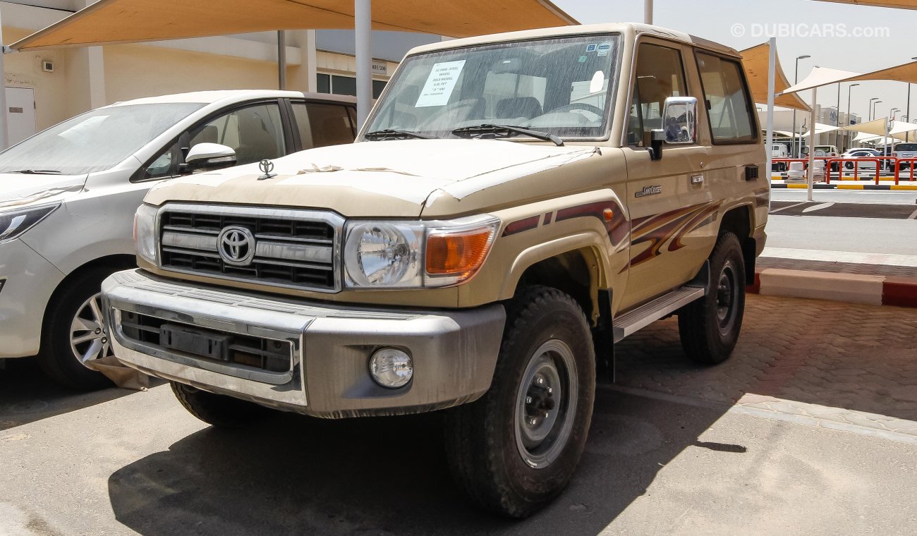 Toyota Land Cruiser V6 4WD