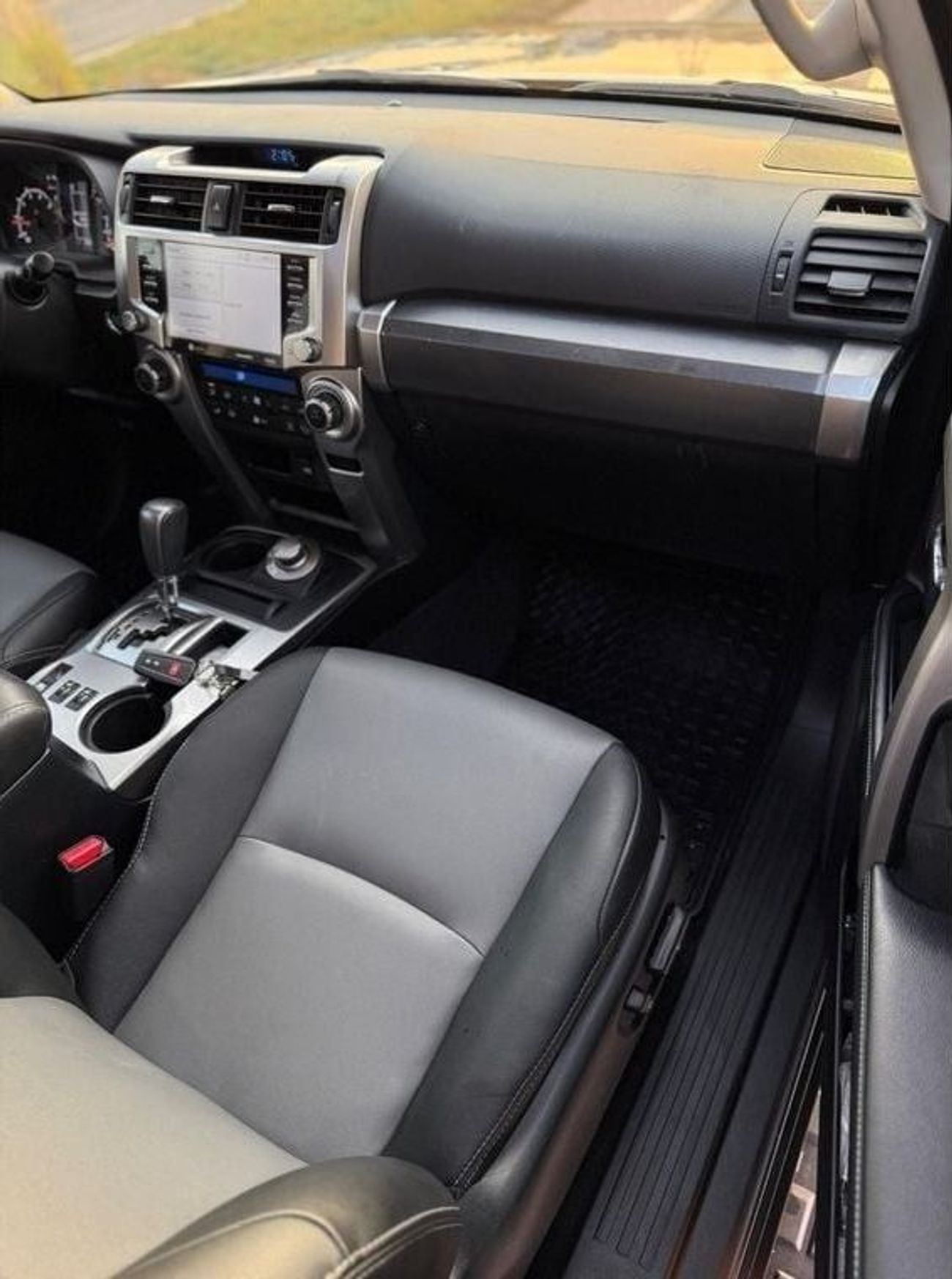 Toyota 4Runner TOYOTA 4Runner seven seat premium Full Option