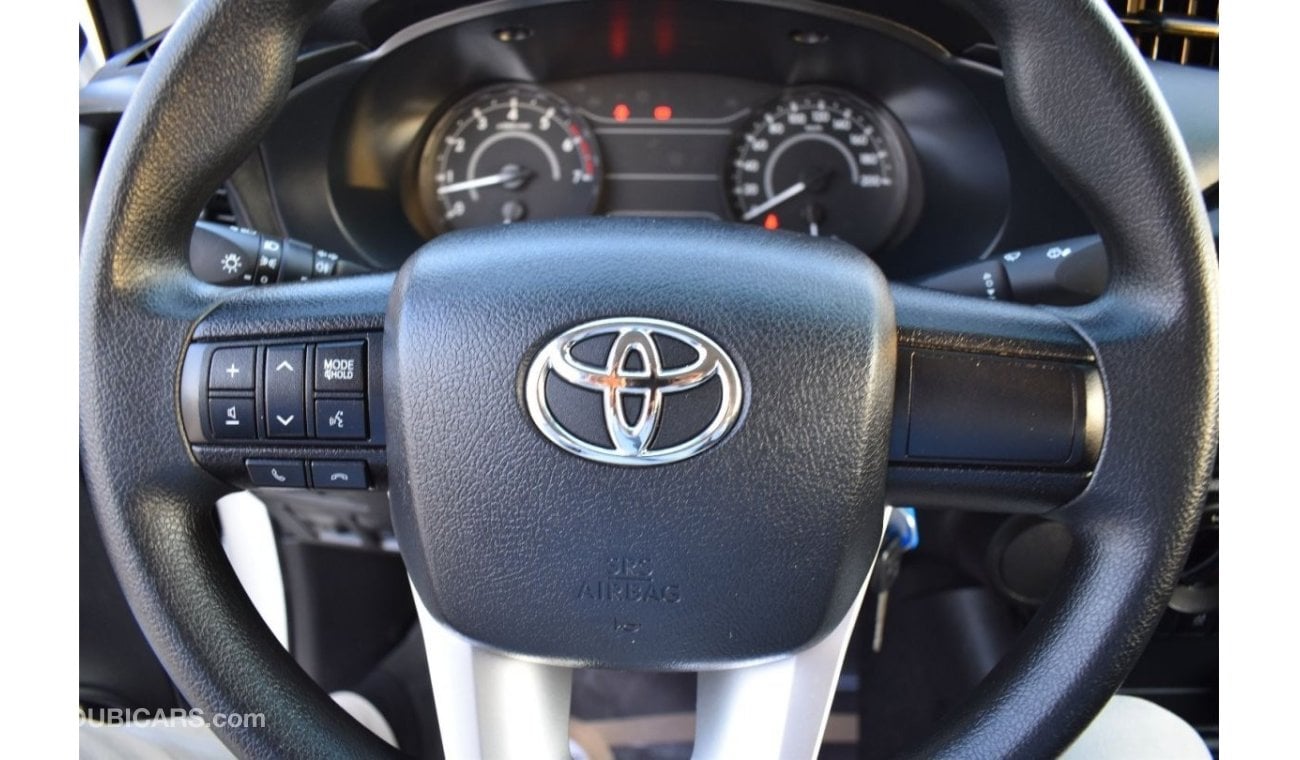 تويوتا هيلوكس TOYOTA HILUX 2020 (2X4)