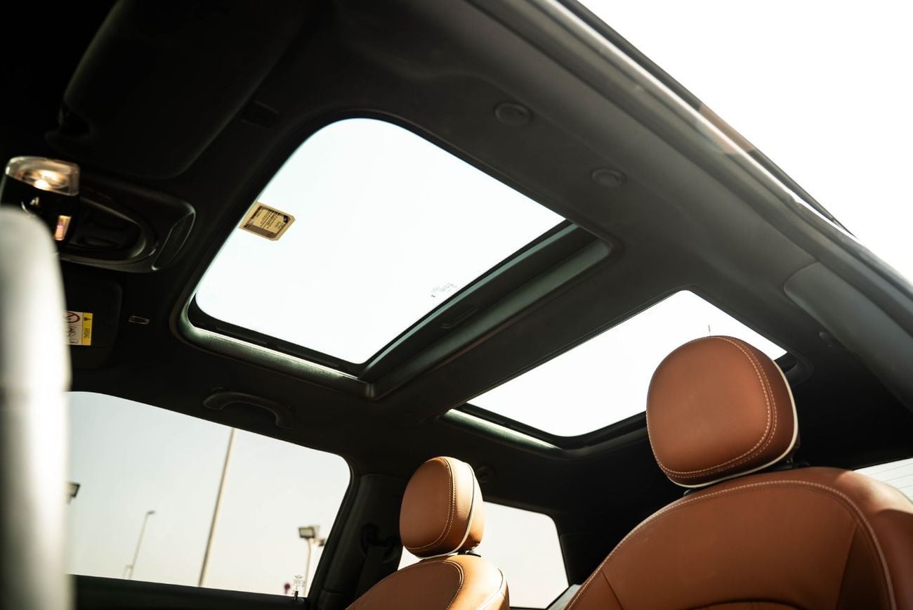 ميني كوبر إس JCW Kit 2022 Full Service History GCC Low Mileage 2.0L Turbo 4 Cylinders