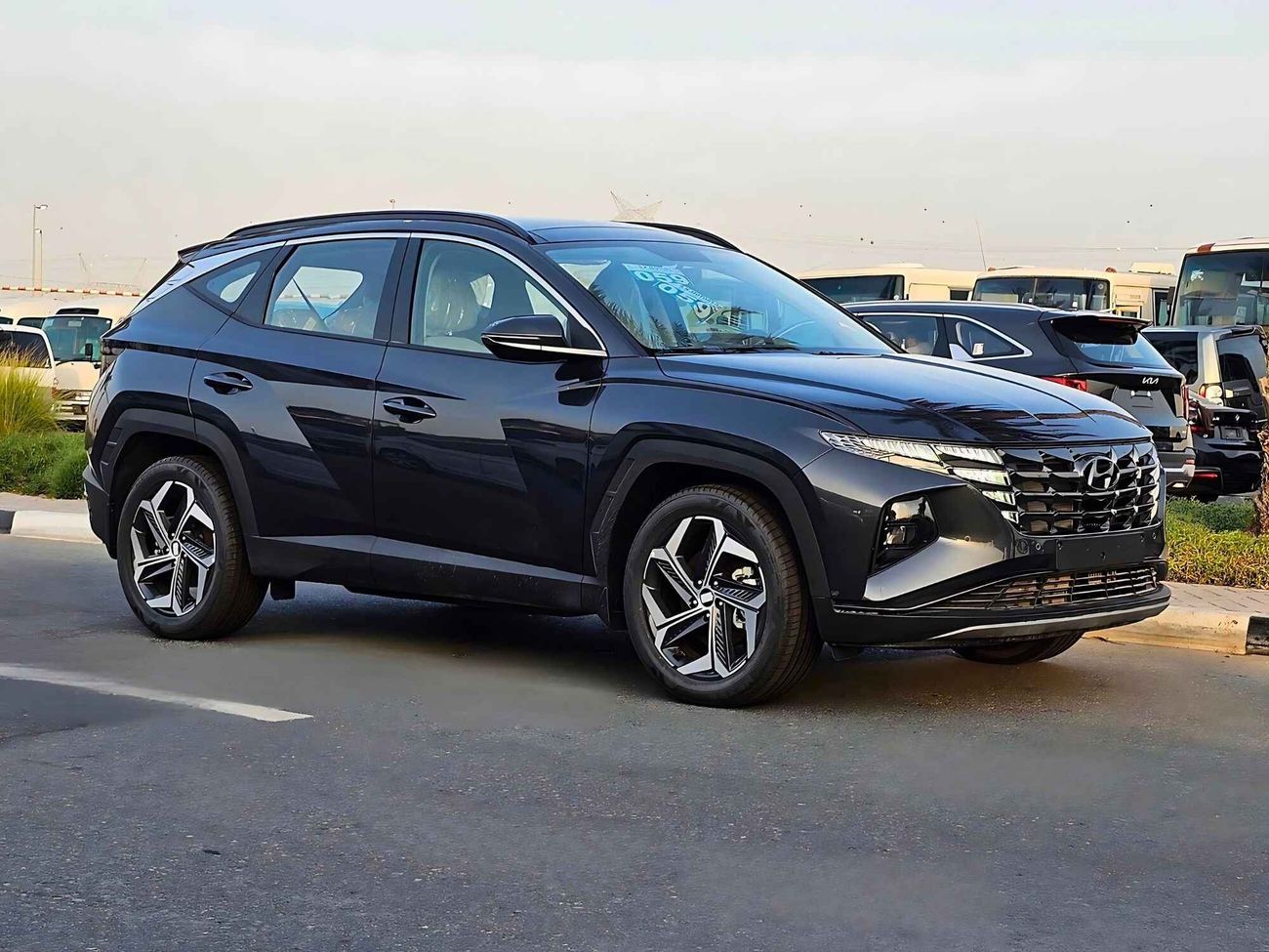 Hyundai Tucson 1.6T V4 PETROL | DRIVER POWER SEATS WITH PANORAMIC ROOF |  FULL OPTION (CODE# 68026)