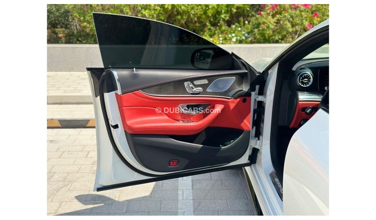 Mercedes-Benz AMG GT 63 4MATIC+ Mercedes AMG GT 63 s V8 Biturbo  Panoramic Head-up Display  360 Camera  2019 GCC  Under Warr