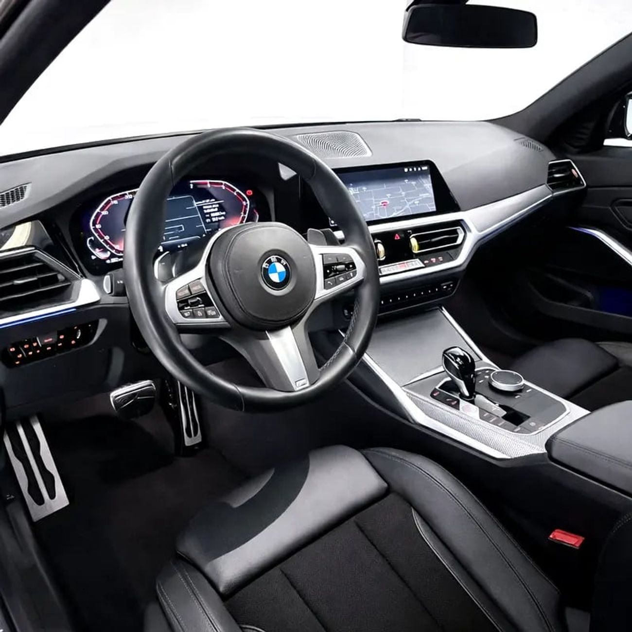 بي أم دبليو 330i M Sport 2.0L (255 HP) 2021 BMW 330i M-Kit, Warranty, 2026 BMW Service Pack, GCC