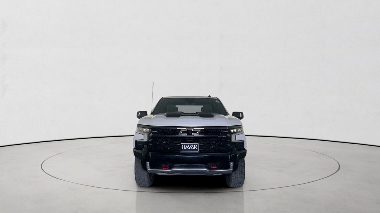 Chevrolet Silverado 6.2 ZR2 SR BLK 18 ALW 4WD AT | Guaranteed Warranty | 0 Down Payment