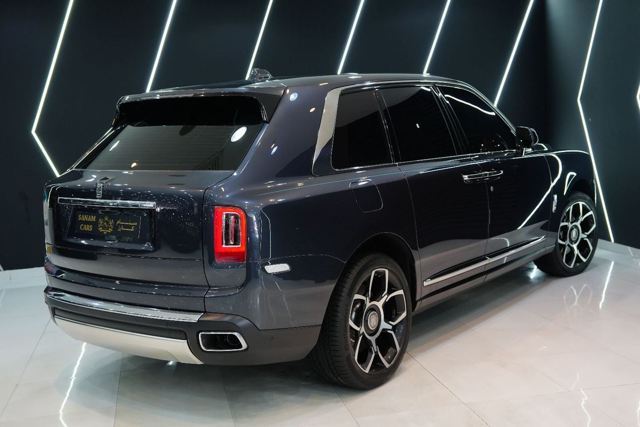 Rolls Royce Cullinan STANDARD VIP Seats w/ Entertainment Screens, Bespoke Audio, Panoramic Roof w/ Starlight!!
