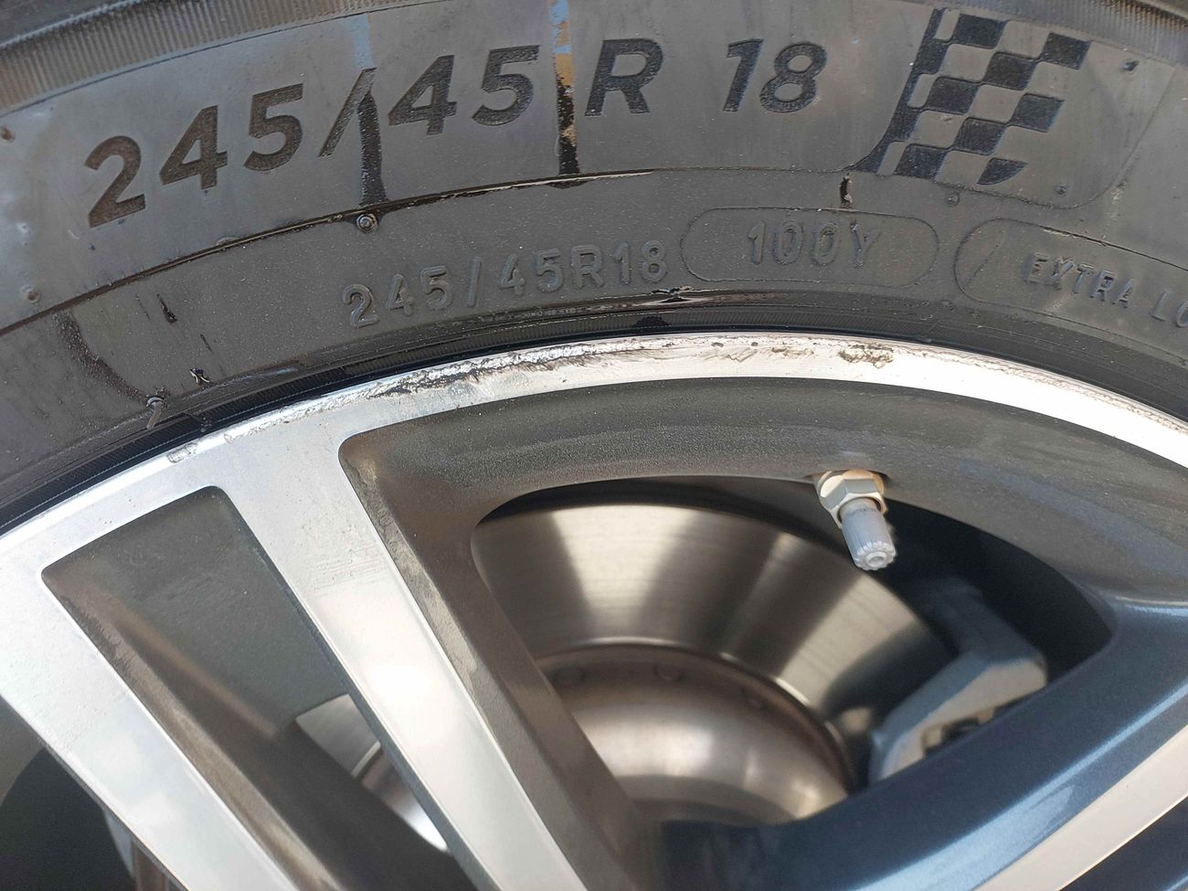 بي أم دبليو 520i JOY EDITION 2 | بدون دفعة مقدمة | اختبار القيادة في المنزل