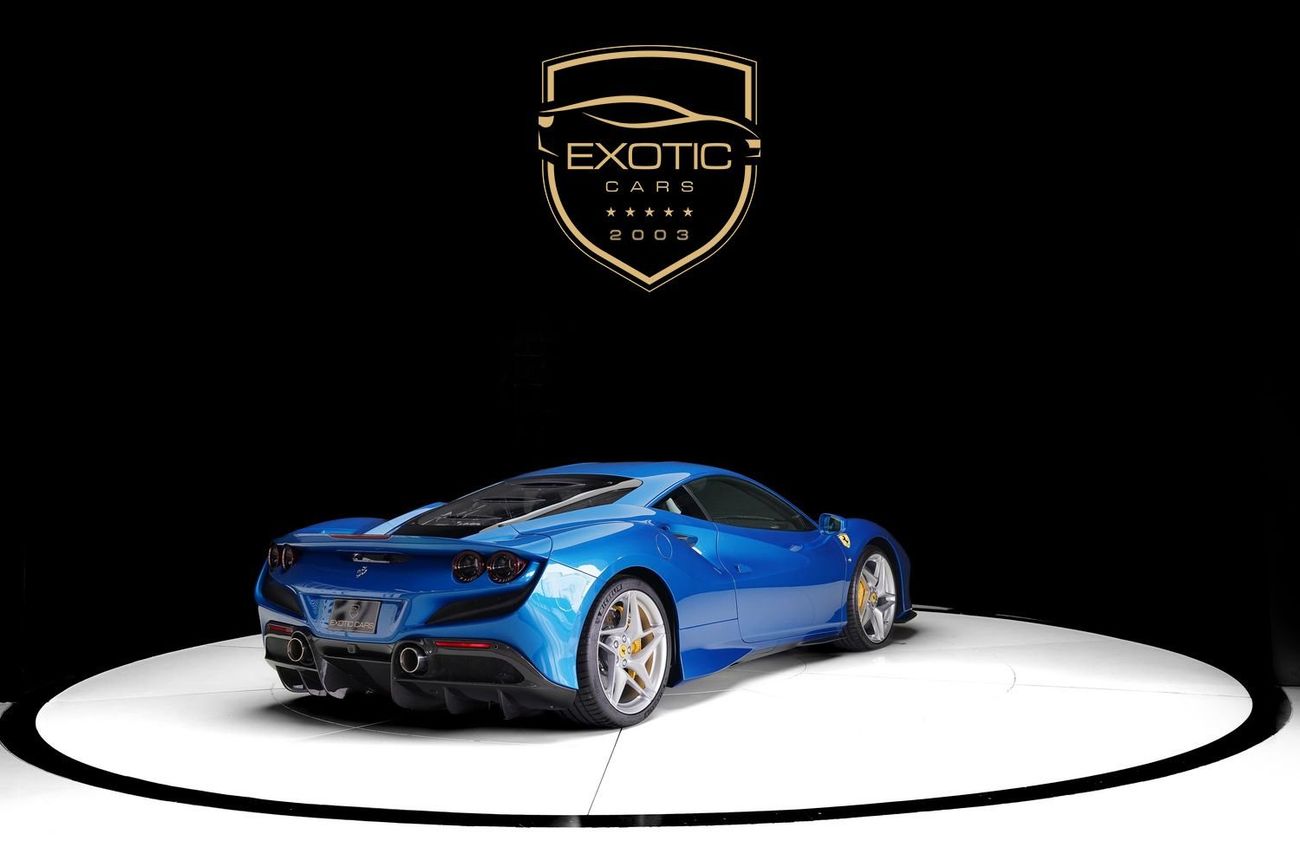 Ferrari F8 Tributo 3.9T V8