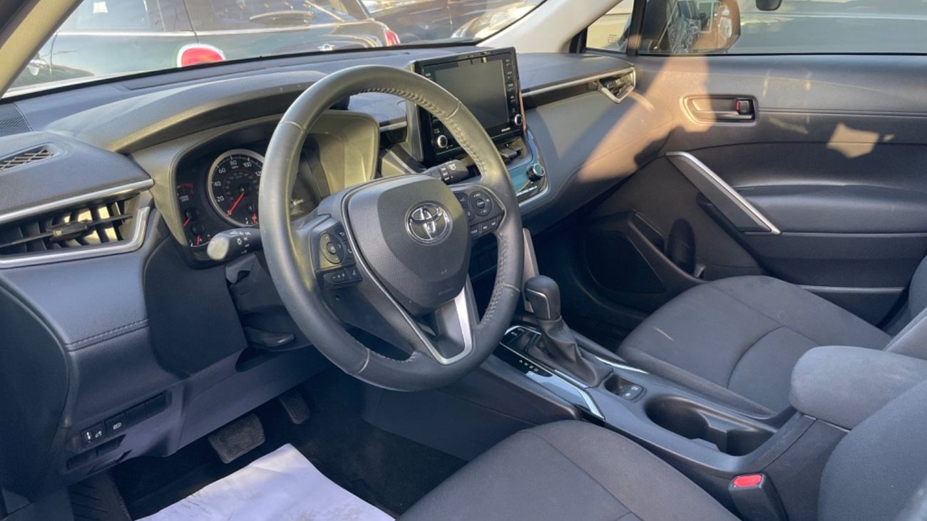 Toyota Corolla Cross FuLL Option, 2.0L V4