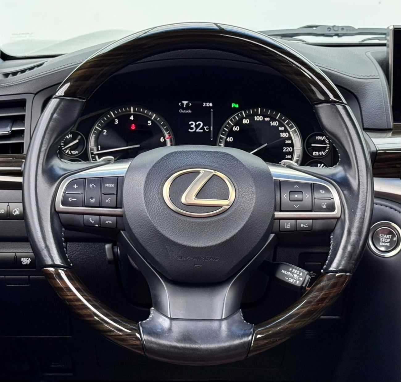 Lexus LX 570 Platinum Signature Edition 2021 Lexus LX570 Platinum Signature Edition, Warranty, Full Lexus Service