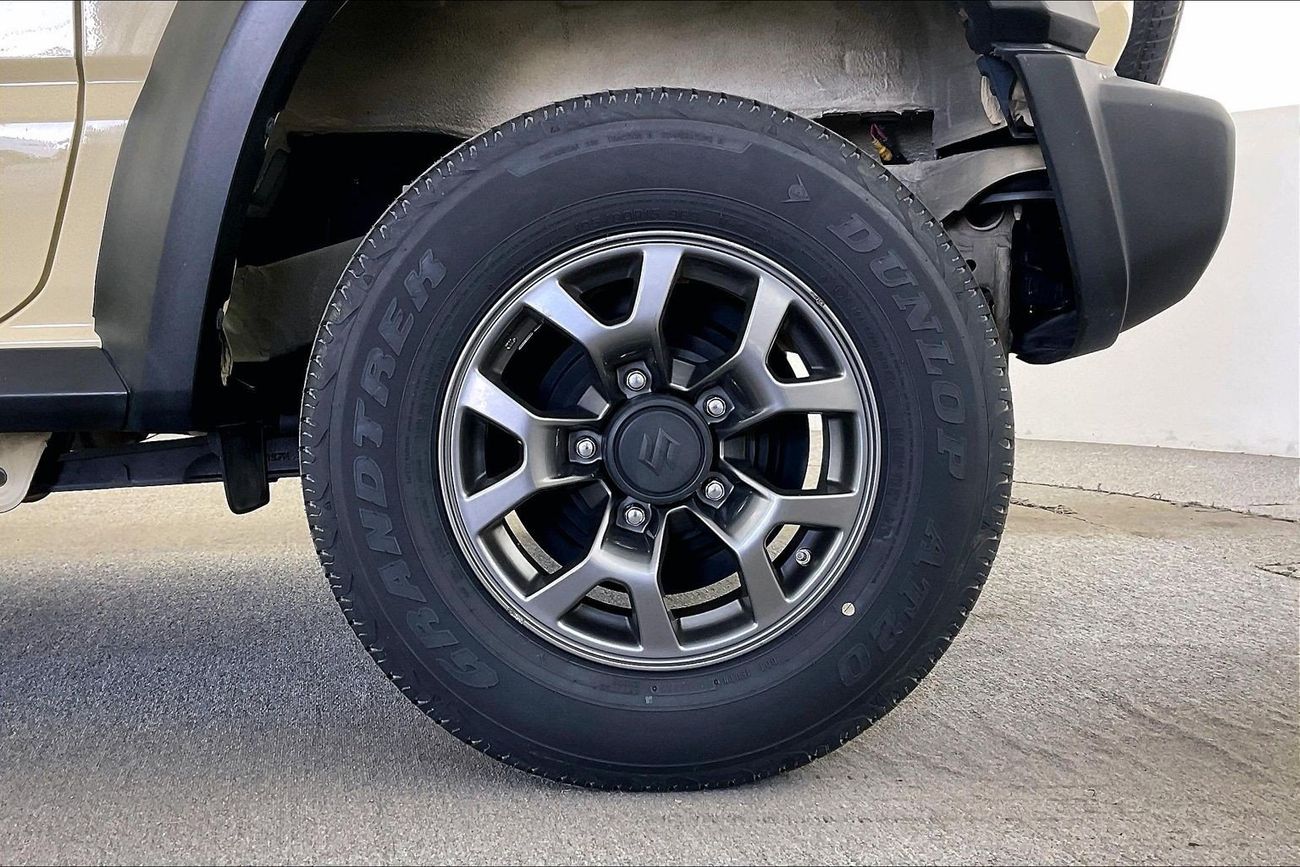 سوزوكي جيمني GL | شامل الضمان | 0 ﺪﻔﻋﺓ ﺃﻮﻟﻯ