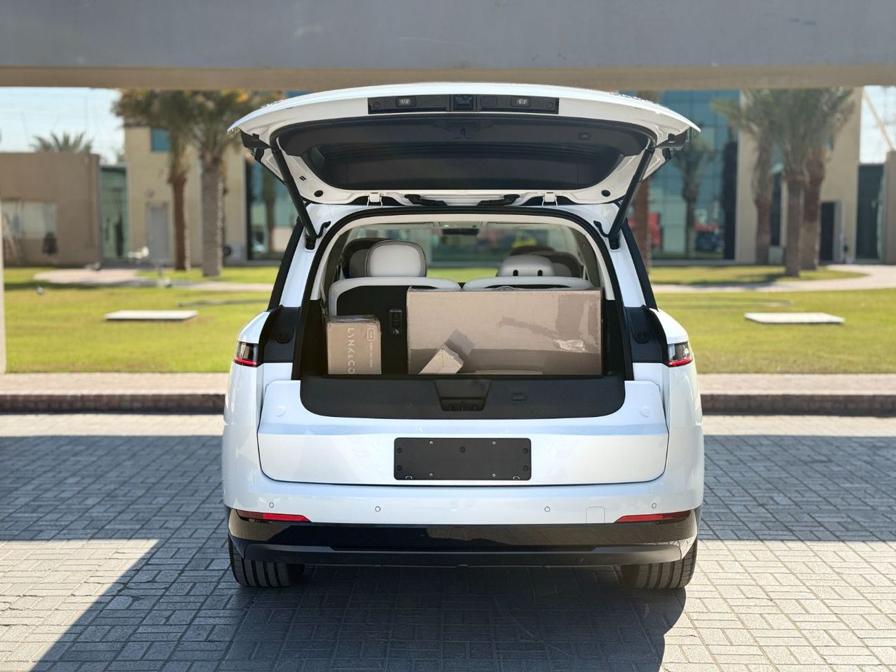 لينك أند كو 900