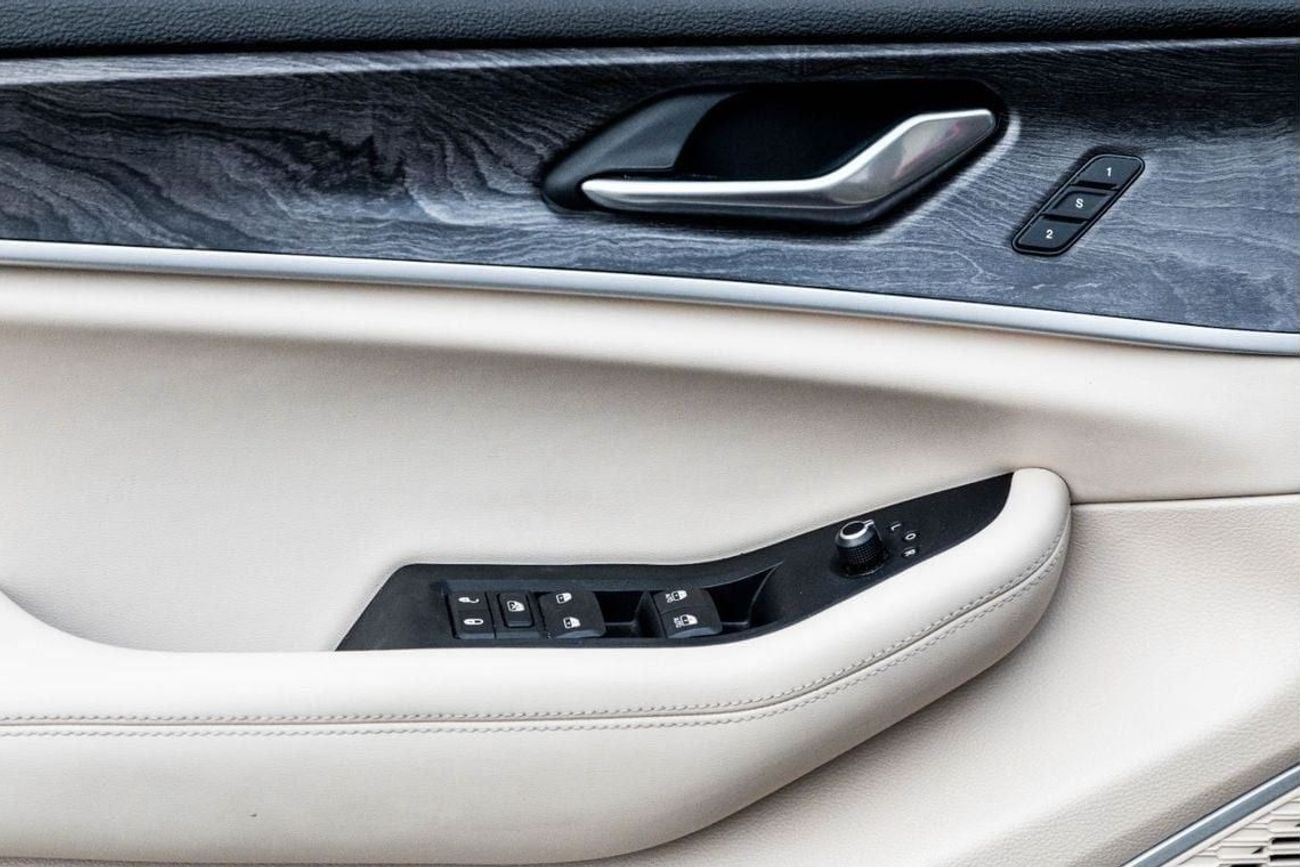 جيب جراند شيروكي LIMITED | 7 SEATS | 2,644 P.M  | 0% Downpayment | Under Warranty