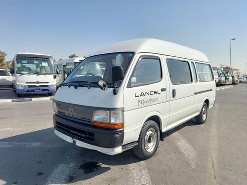 Toyota Hiace TOYOTA HIACE VAN RHD 1995 MODEL 2.8 L DIESEL AUTOMATIC(PM04105)