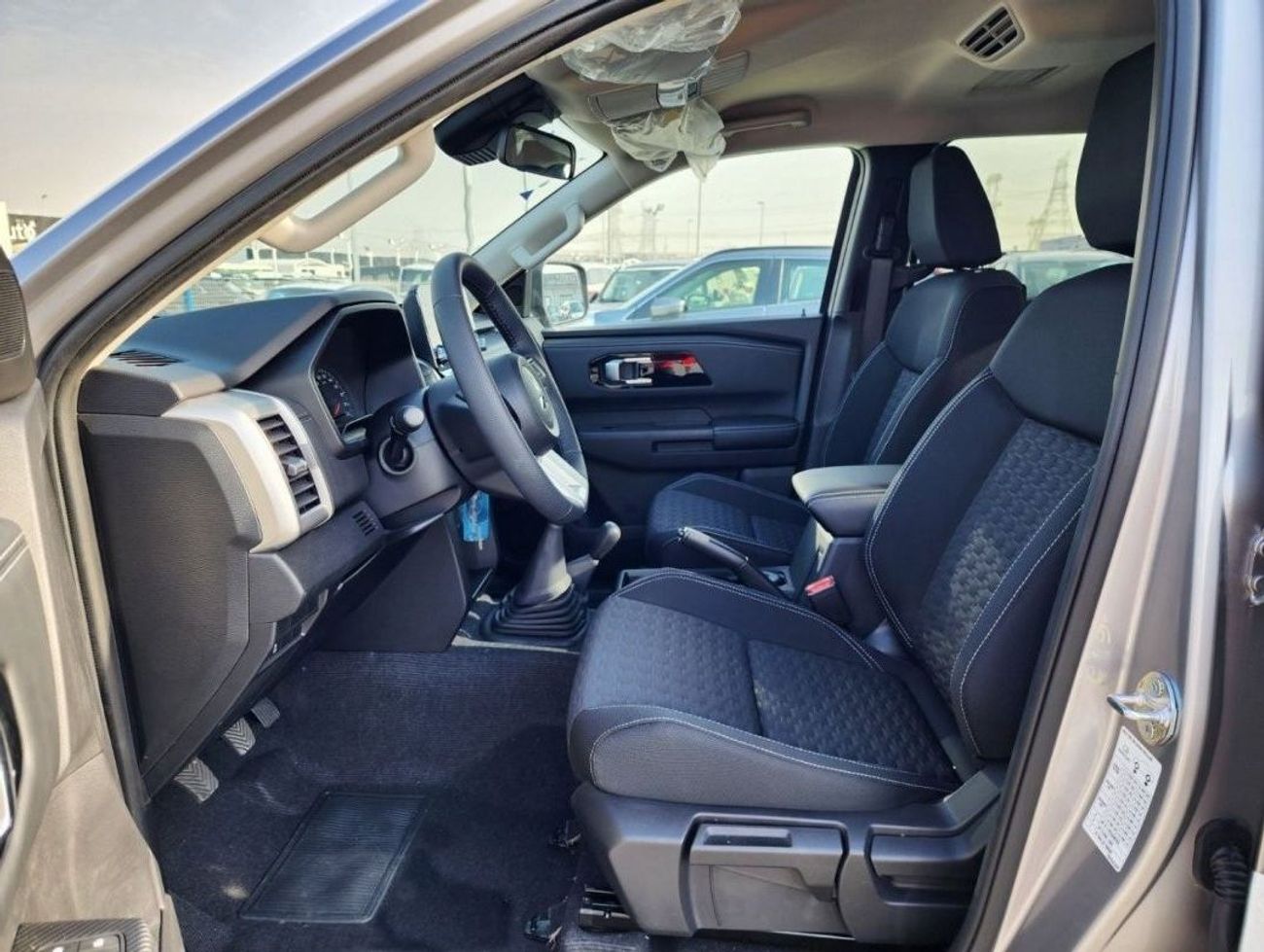 Mitsubishi L200 2.4L PETROL FULL OPTION 4WD 2024