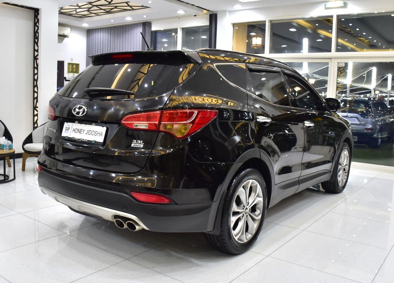 هيونداي سانتا في EXCELLENT DEAL for our Hyundai SantaFe 4WD 3.3L ( 2014 Model ) in Black Color GCC Specs