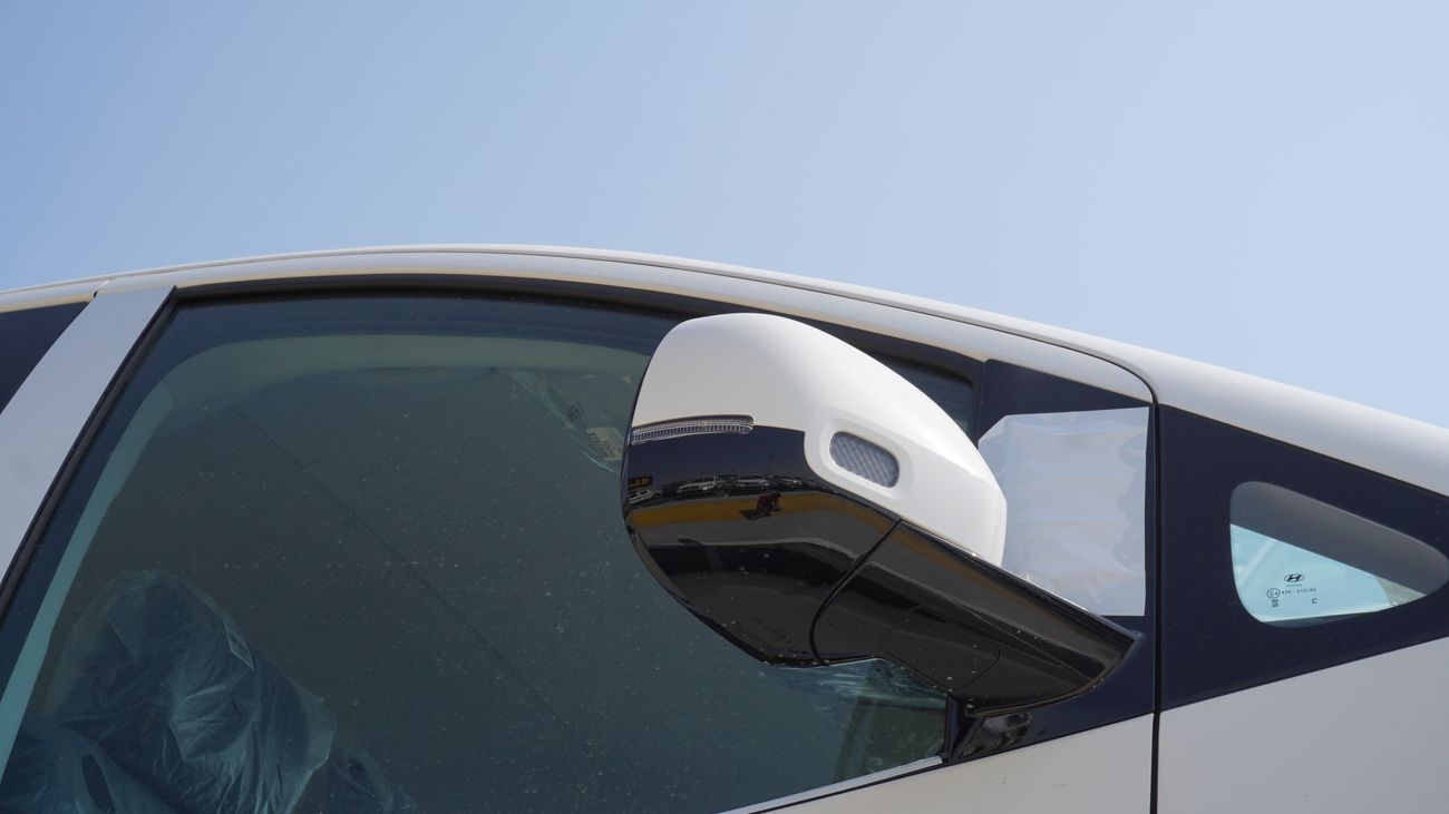 Hyundai Staria 3.5 L V6