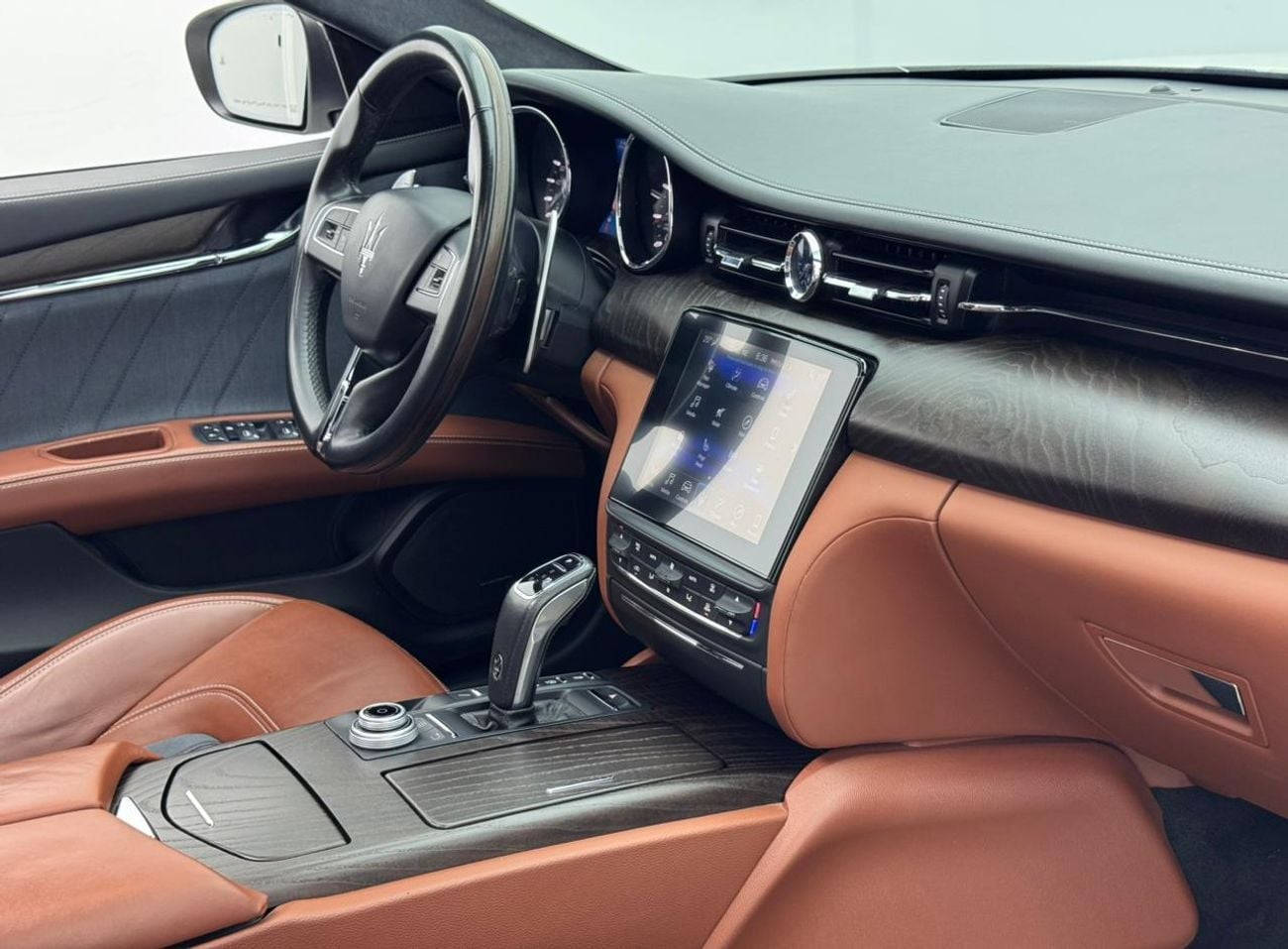 Maserati Quattroporte 2020 Maserati Quattroporte S GranLusso, Maserati Service History, 1 Year Warranty, GCC