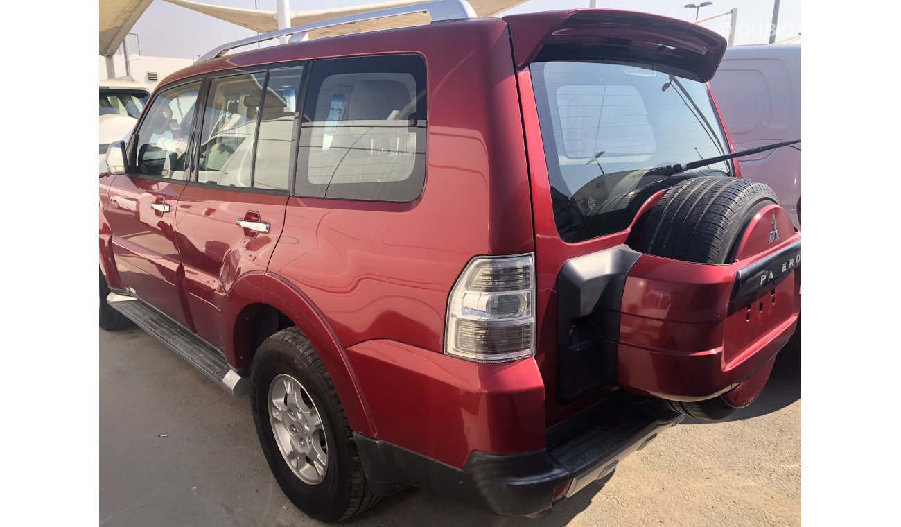 ميتسوبيشي باجيرو Mitsubishi Pajero Gls,model:2009.Excellent condition