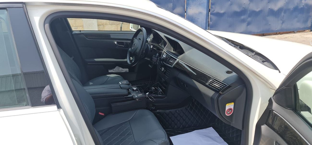 Mercedes Benz E350 AVANTGARDE SPORTS