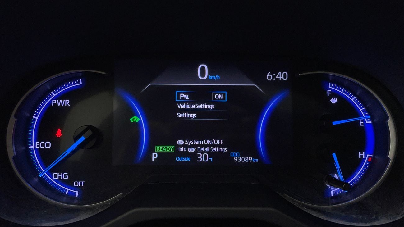 تويوتا راف ٤ VXR HEV 2.5 | بدون دفعة مقدمة | اختبار القيادة في المنزل