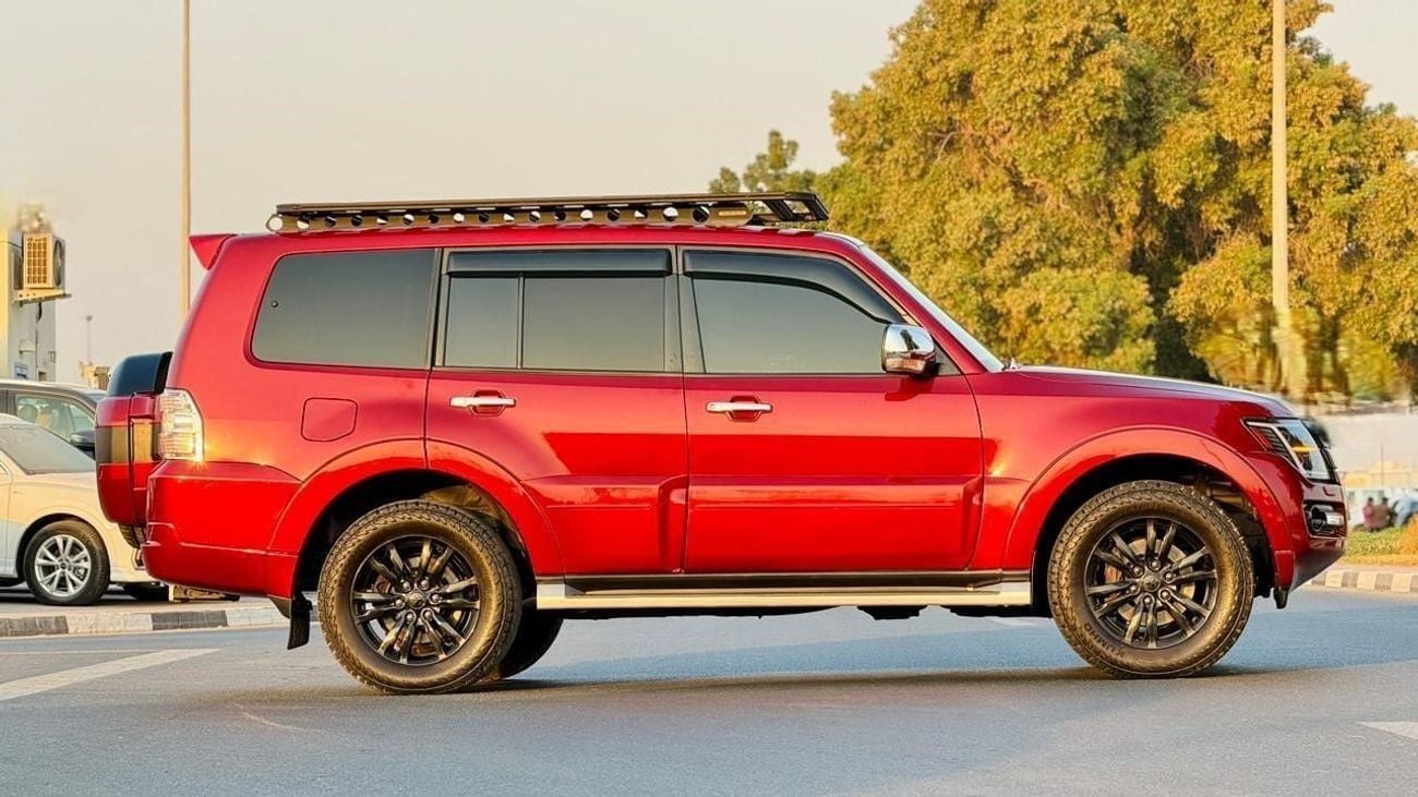 Mitsubishi Pajero 2017 | RHD | 3.2L DIESEL ENGINE | AUTOMATIC TRANSMISSION | RHINO ROOF RACK | 4WD