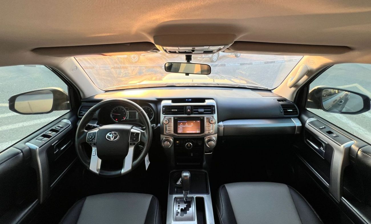 تويوتا Runner4 2015 Toyota 4Runner SR5 Premium - 4.0L V6 - Full Display Rear CAM  - Leather Seat - 72000 Mileage  -