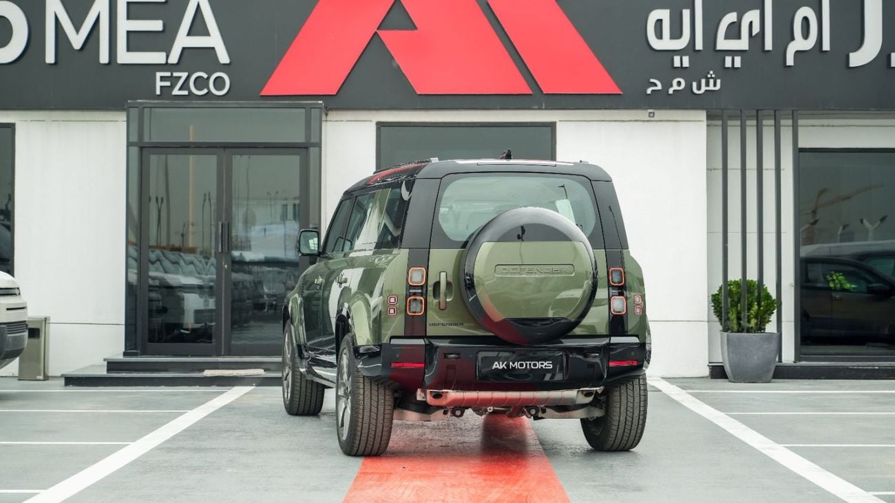 Land Rover Defender P400 X-Dynamic HSE Woolstone Green 2026MY Export Only