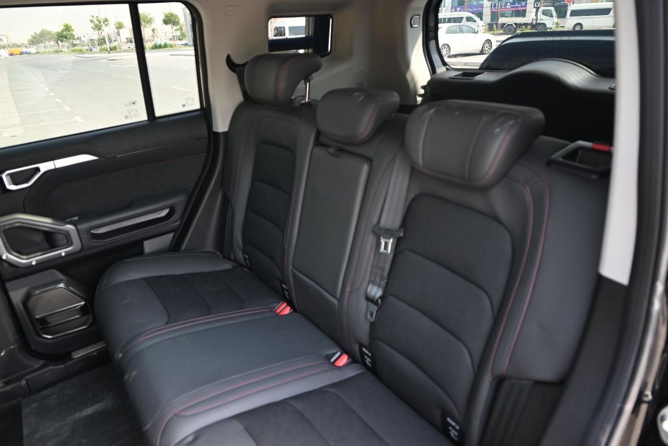 Jetour T2 Luxury - 1,980 AED - FREE WARRANTY SERVICE - DEFENDER KIT - JETOUR T2