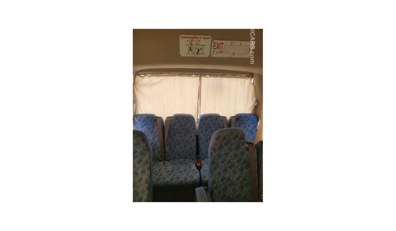 ميتسوبيشي روزا Bus 34