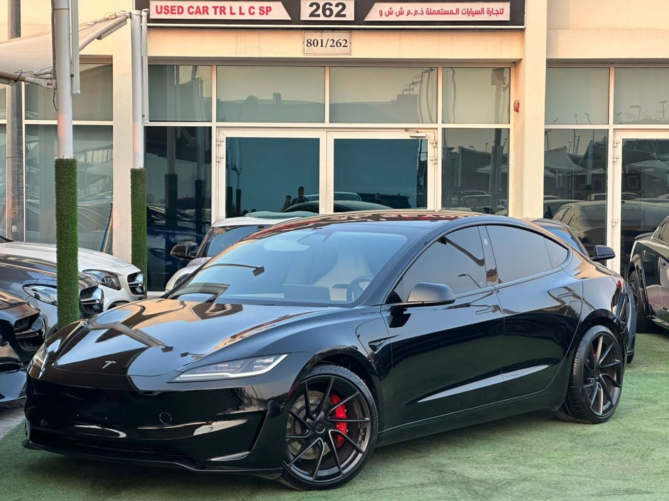 Tesla Model 3 Performance (AWD) TESLA MODEL 3 PERFORMANCE GCC 2024 Contract Service ( Under Warranty ) Original Pa