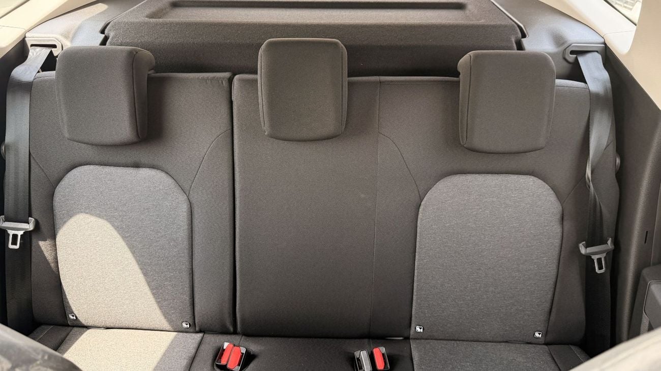 رينو داستر Renault Duster 1.6L Petrol 4x2 2025YM