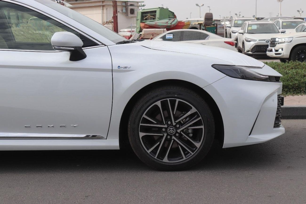 Toyota Camry Toyota Camry Le / 2026 / GCC / 0km