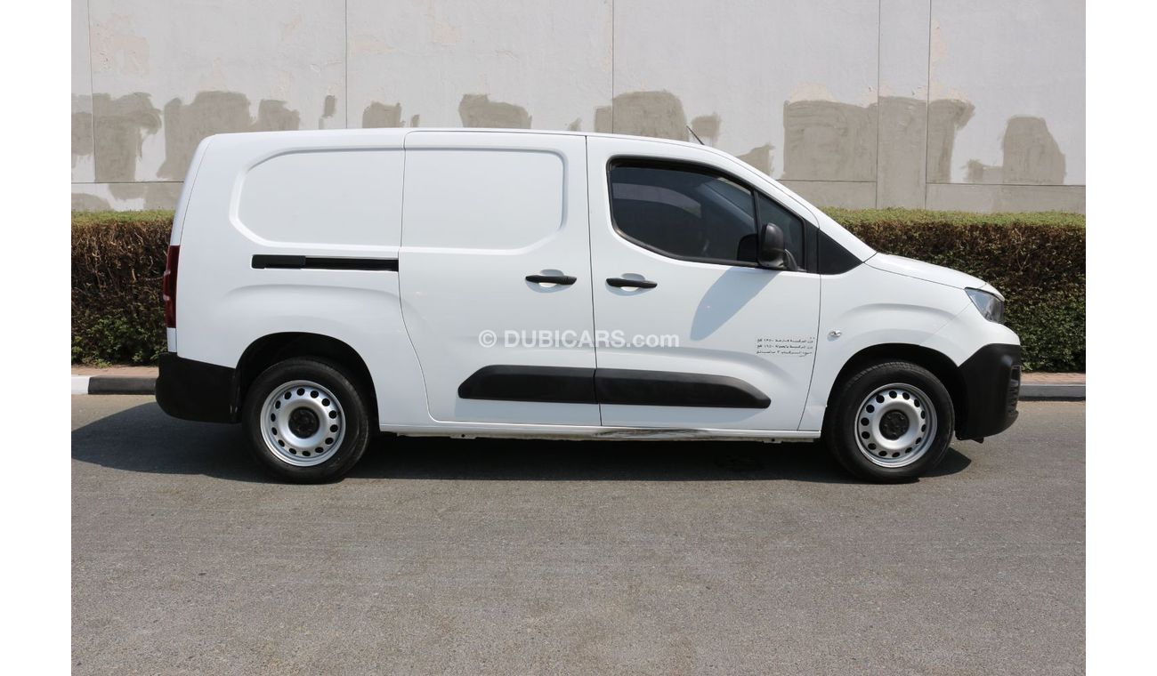 Peugeot Partner Long Peugeot Partner delivery van  model 2022  under warranty