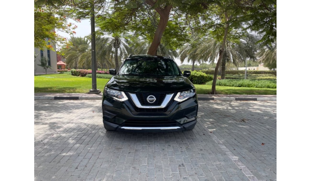 Nissan Rogue Nissan Rogue   (USA _ SPEC) - 2018 - VERY GOOD CONDITION