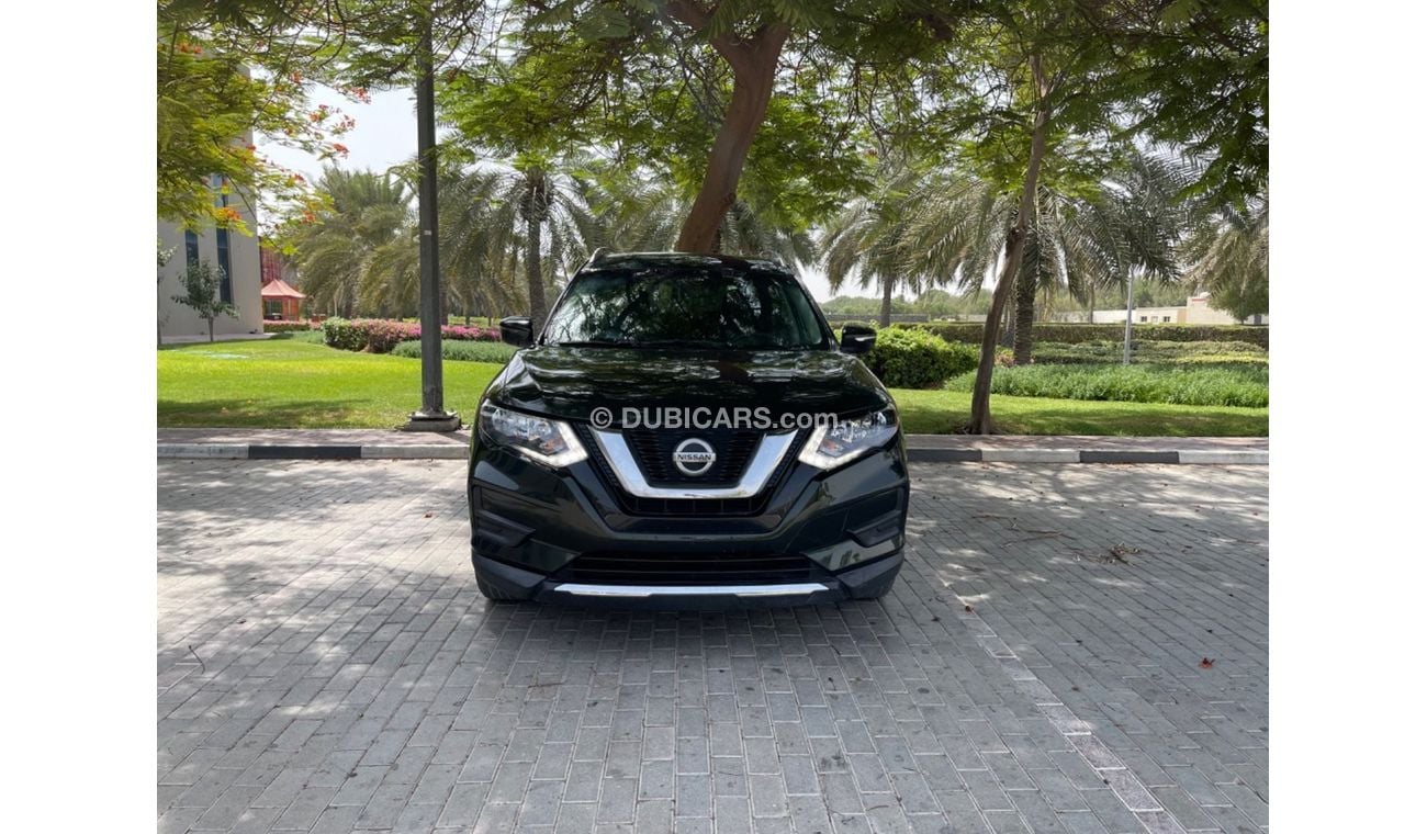 Nissan Rogue Nissan Rogue   (USA _ SPEC) - 2018 - VERY GOOD CONDITION