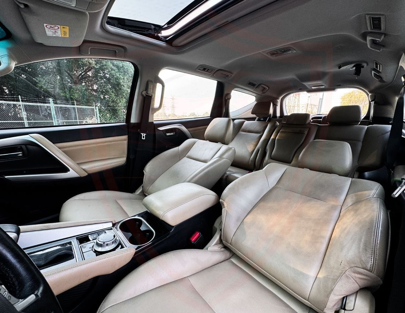 Mitsubishi Montero Sport GLS Premium 3.0L (7 Seater) Mitsubishi Montero Sport | 3.0 L | 2022 | GCC | Accident-Free | In Excel