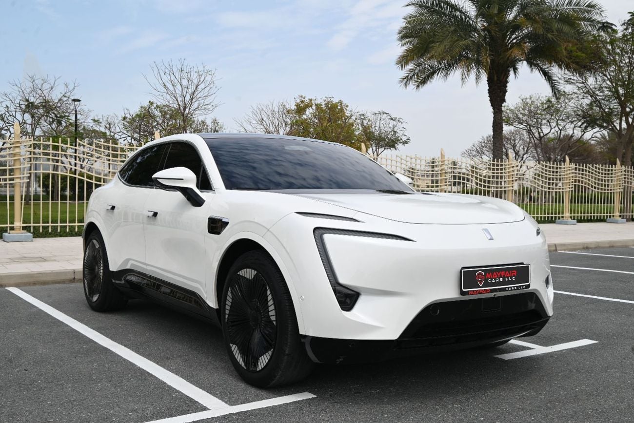 أفاتر 11 Luxury RWD